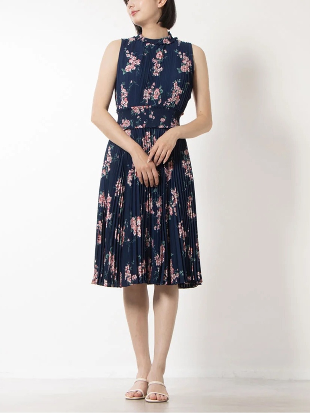 NANETTE LEPORE FLORAL PLEATED MIDI DRESS — NWT,